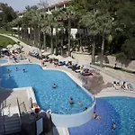 Üdülőközpont Club Melas Prive