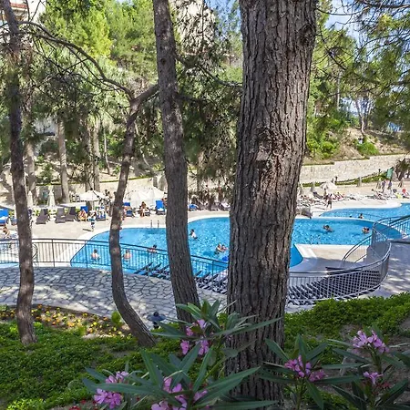 Club Melas Privé 5*