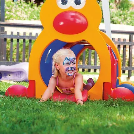 Club Melas Prive Resort Side